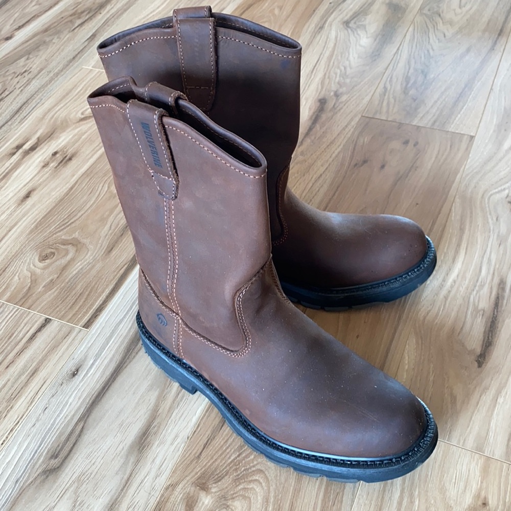 Men’s brown leather wolverine work boot size 9 1/2